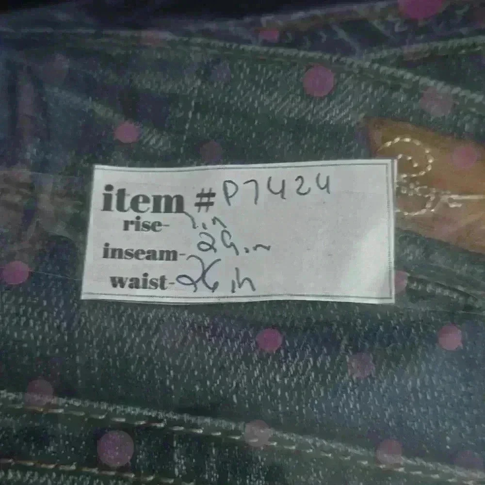 7424 Paige wilton medium wash  straight jeans size26 - Picture 7 of 7